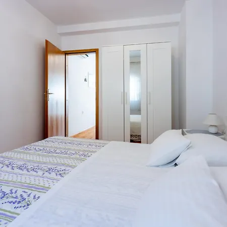 Appartement David - Hr-04357-01 By Interhome Crikvenica